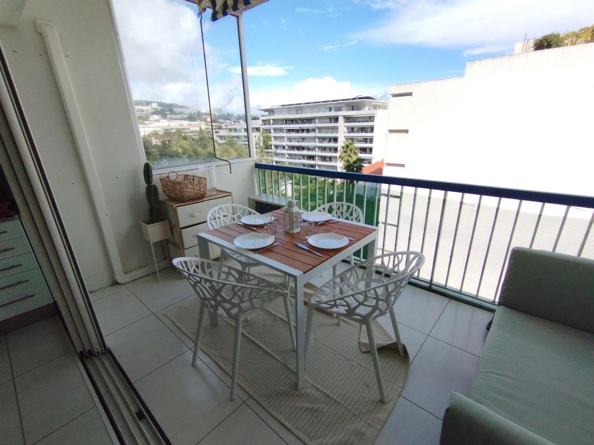 Cannes Palm Beach Parking, Clim, Wifi Plage 2' A Pieds Екстер'єр фото