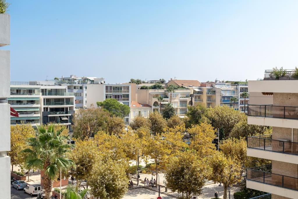 Cannes Palm Beach Parking, Clim, Wifi Plage 2' A Pieds Екстер'єр фото
